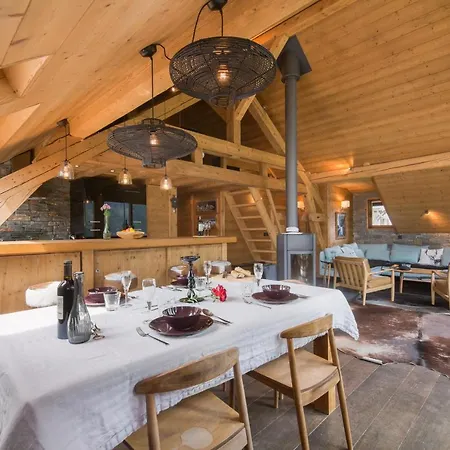 Sleeps 8 Chamonix