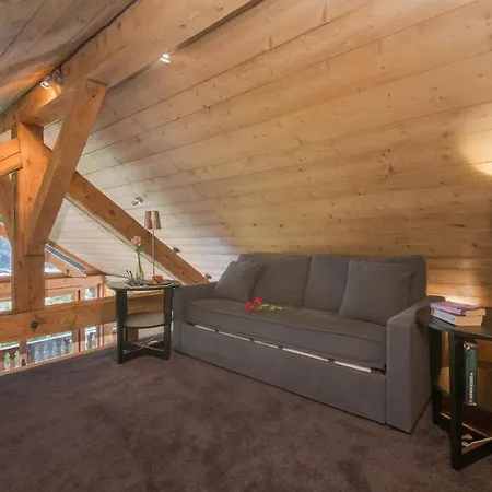 Sleeps 8 * Chamonix